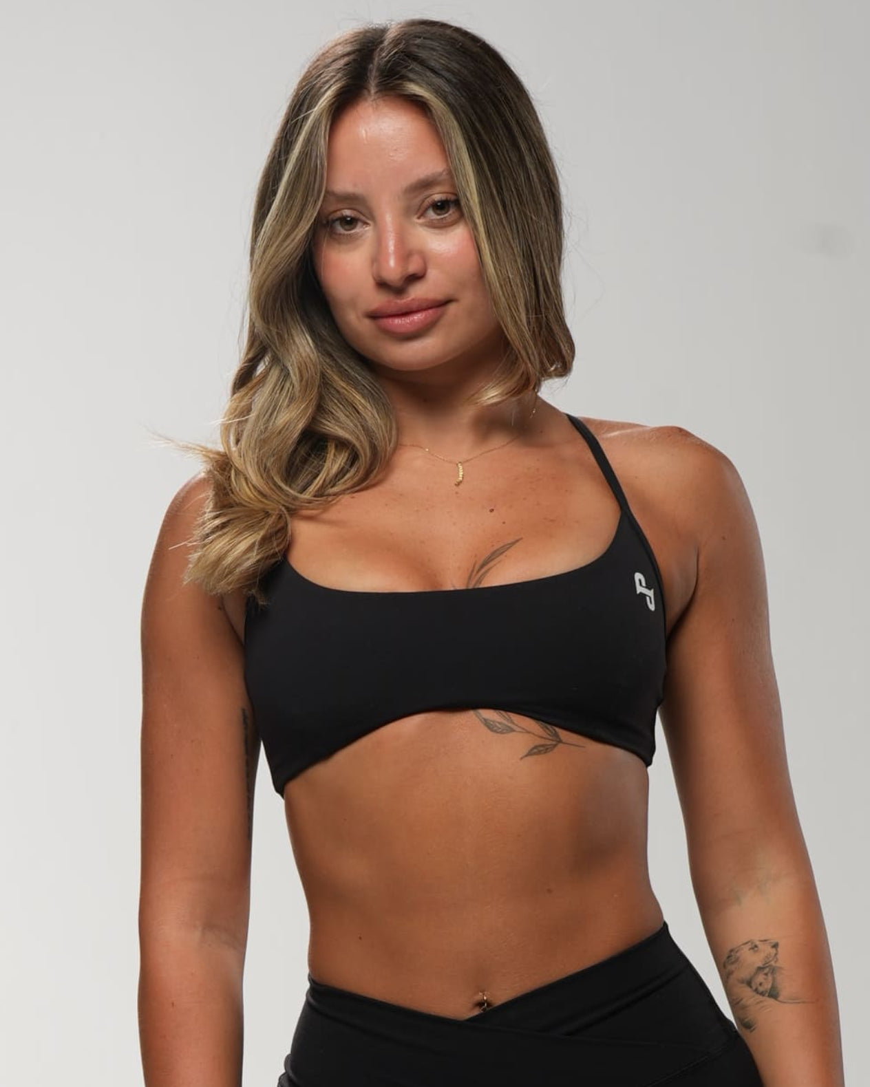 Apex V-Cross bra