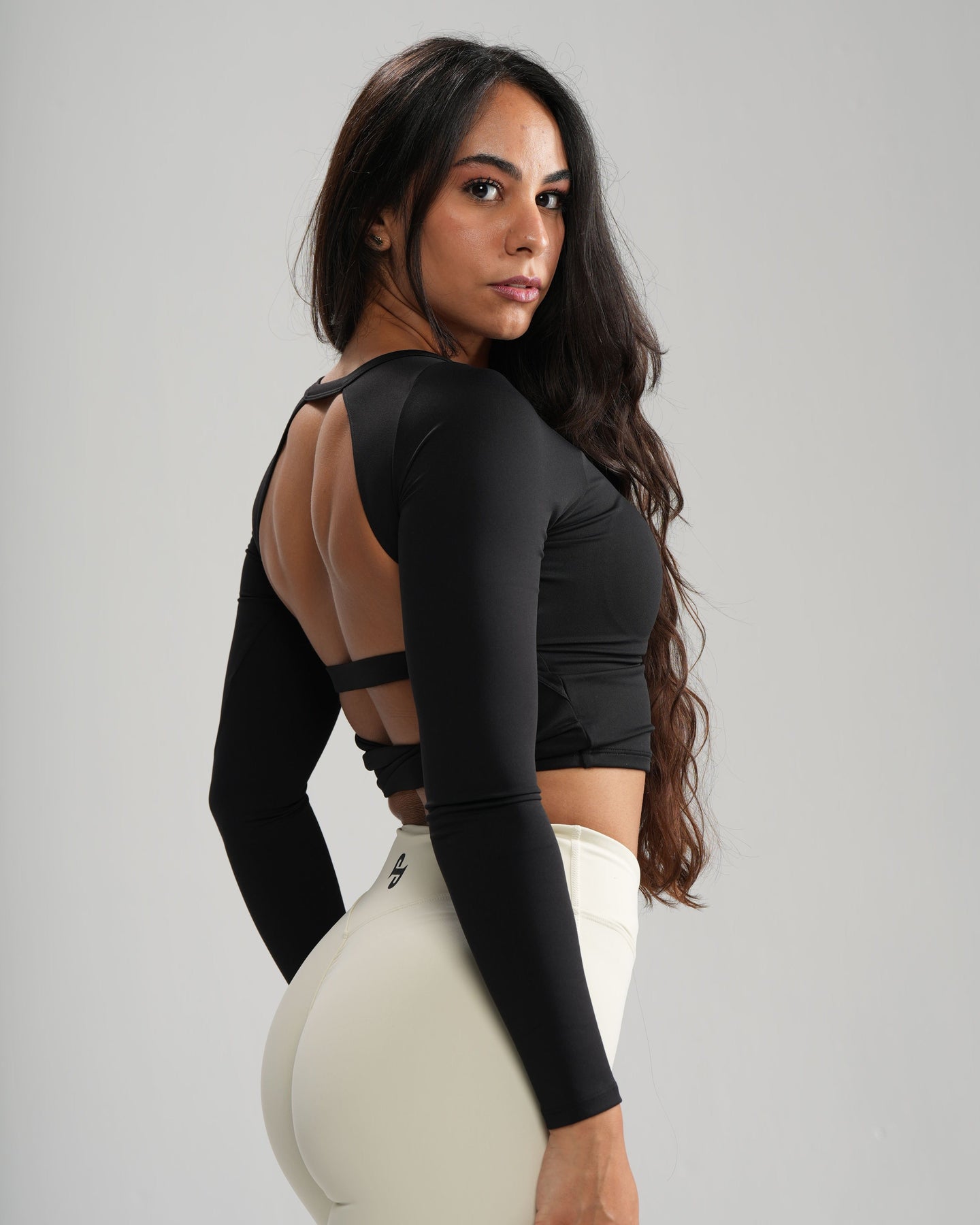 Off-Duty Cutout Long Sleeve