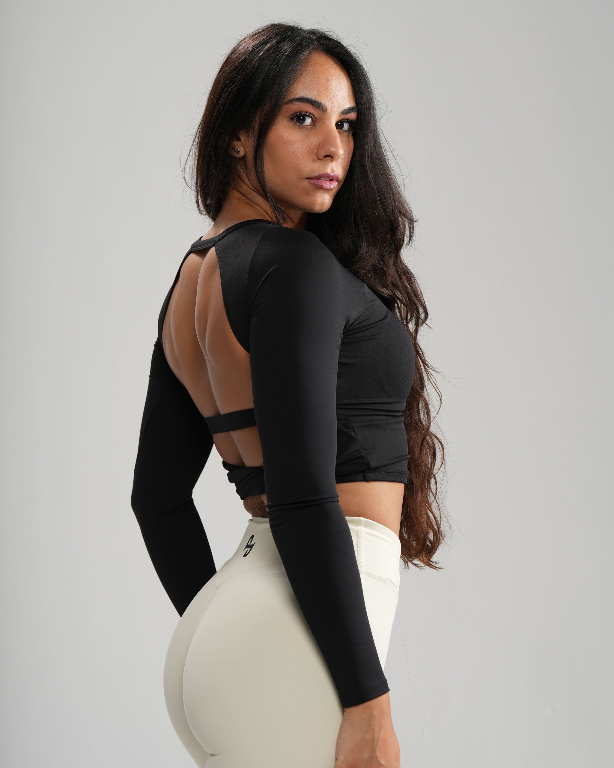 Off-Duty Cutout Long Sleeve