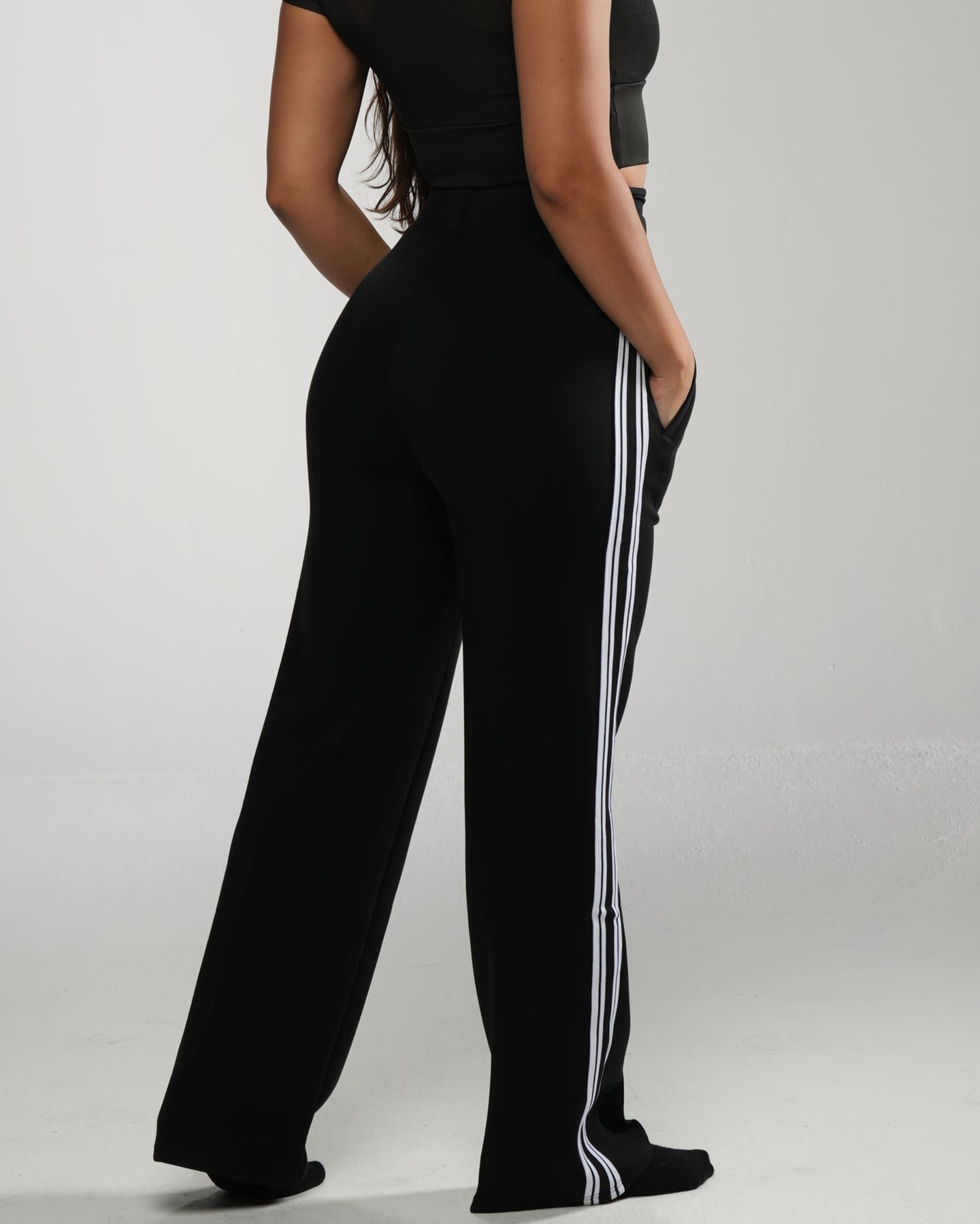 Lineup Wide-Leg Pant